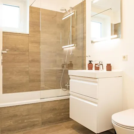 Gorgeous In Lembruch-duemmer With Wifi Holiday home *